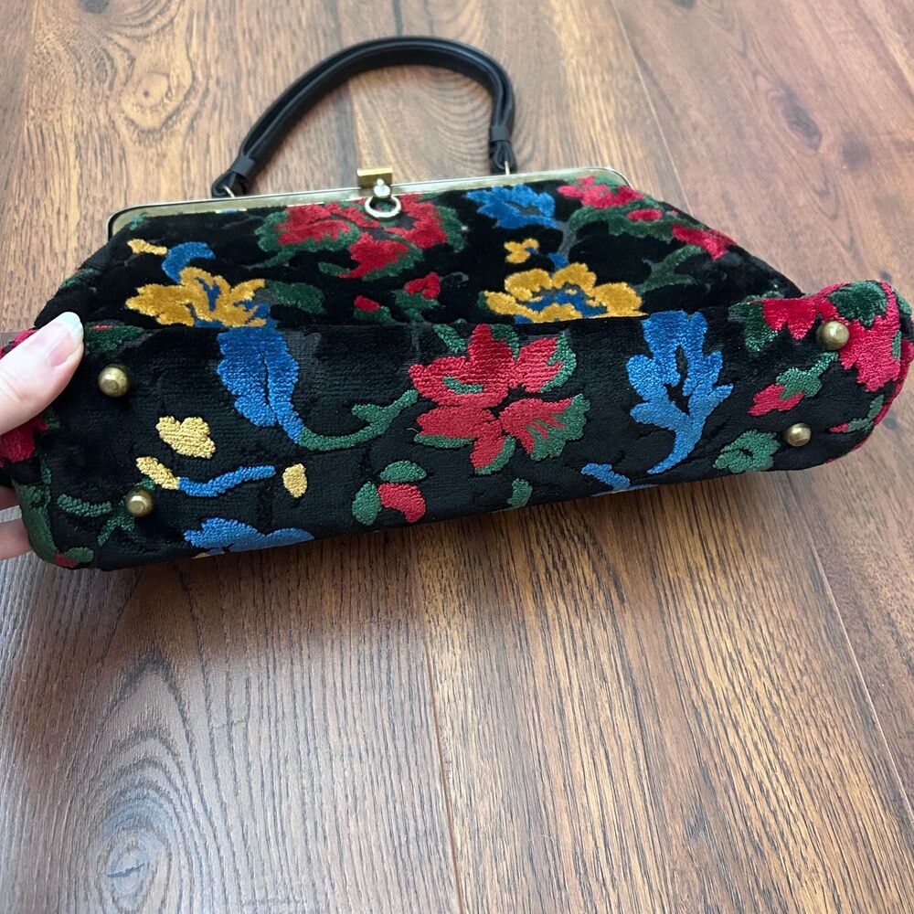 Vintage 50s 60s Floral Carpet Bag, Cara Chenille Tapestry Purse - Picture 5 of 9
